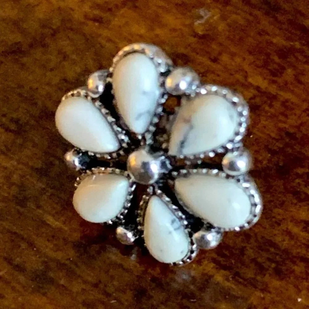 Western White Buffalo Style Blossom Earrings, Silver Tone Stone Studs